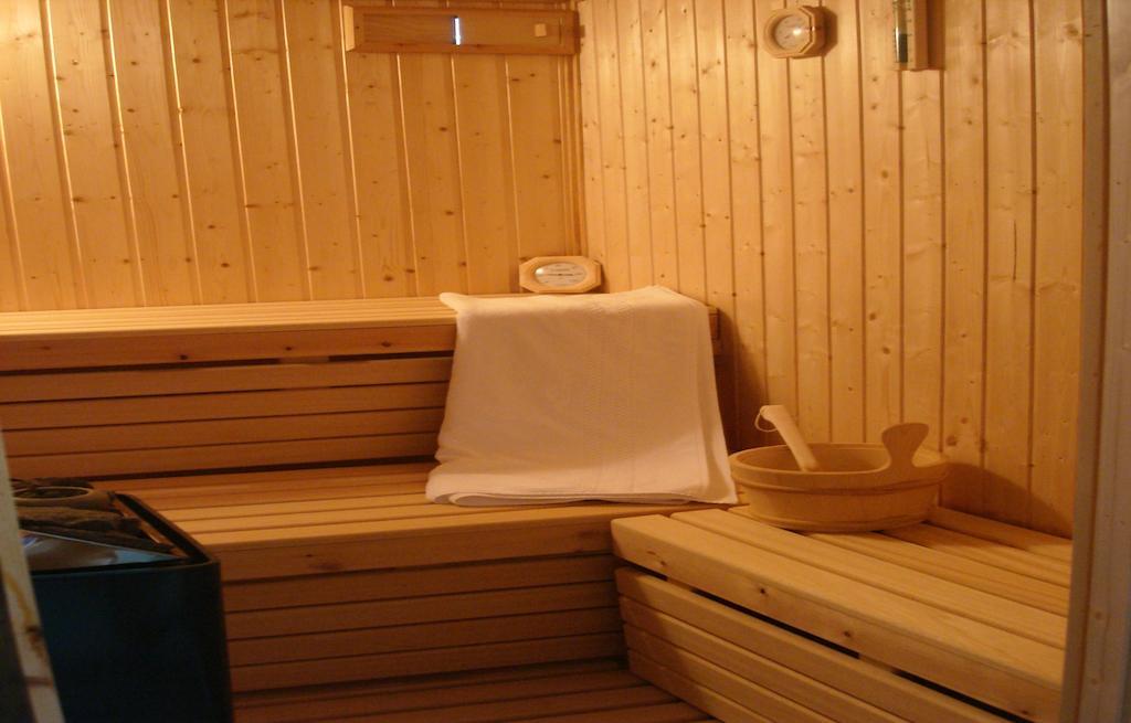 Pentelikon Hotel Kifisiá Buitenkant foto